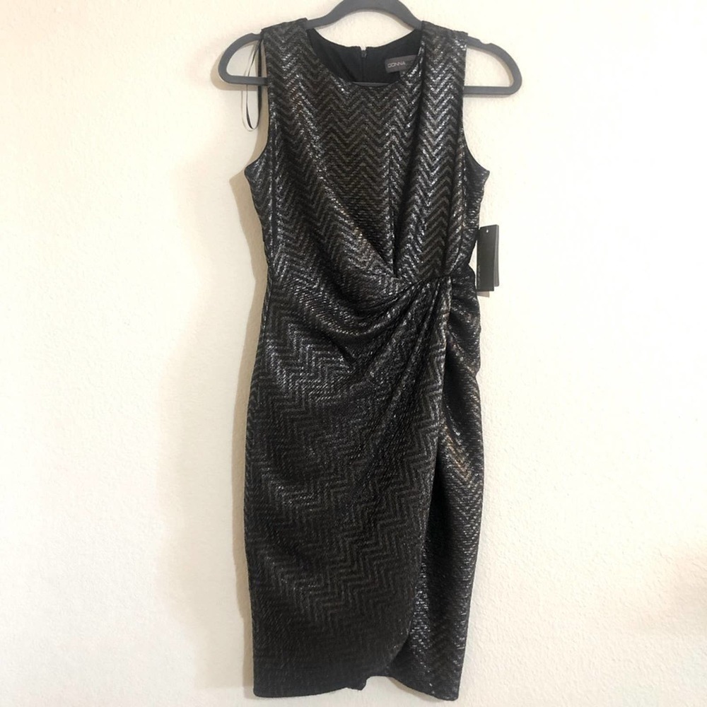 Donna Ricco Black and Silver Shimmer Cocktail Dress Size 6